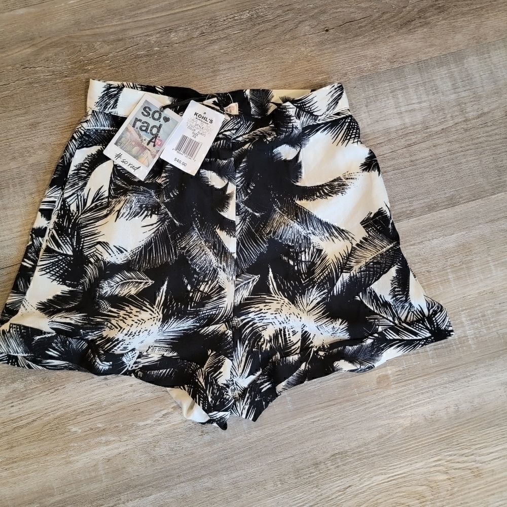 NWT So Rad Palm Print High Waisted Shorts XS